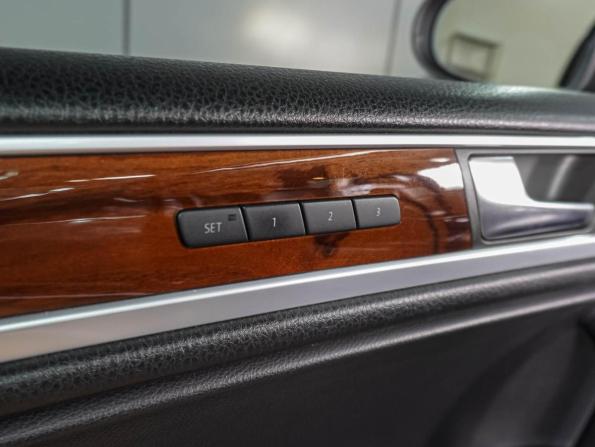 Volkswagen Touareg II с пробегом 2010 года, цена 1 849 000 рублей, 365507 км, внедорожник, Автокод Объявления