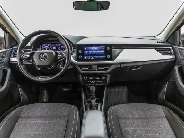 Skoda Rapid II с пробегом 2021 года, цена 1 598 000 рублей, 106000 км, лифтбек, Автокод Объявления