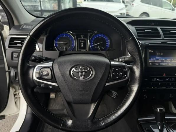 Toyota Camry VII (XV50) Рестайлинг с пробегом 2015 года, цена 1 649 000 рублей, 156854 км, седан, Автокод Объявления