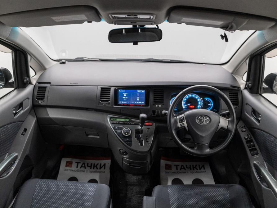 Toyota ISis I Рестайлинг Красноярск  - изображение 10