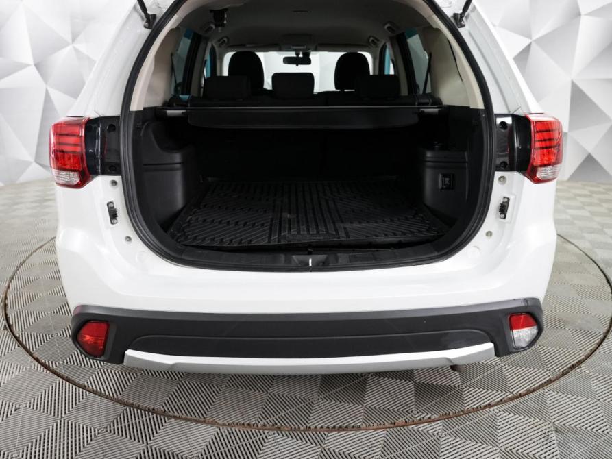 Mitsubishi Outlander III Рестайлинг 2 Ульяновск  - изображение 19