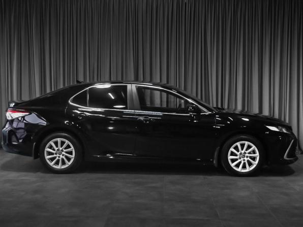 Toyota Camry VIII (XV70) Рестайлинг с пробегом 2021 года, цена 3 929 000 рублей, 30083 км, седан, Автокод Объявления