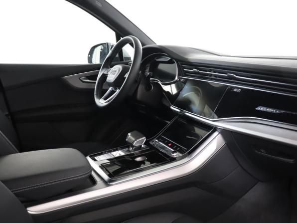 Audi Q7 II (4M) Рестайлинг 2 с пробегом 2024 года, цена 9 249 000 рублей, 30471 км, внедорожник, Автокод Объявления