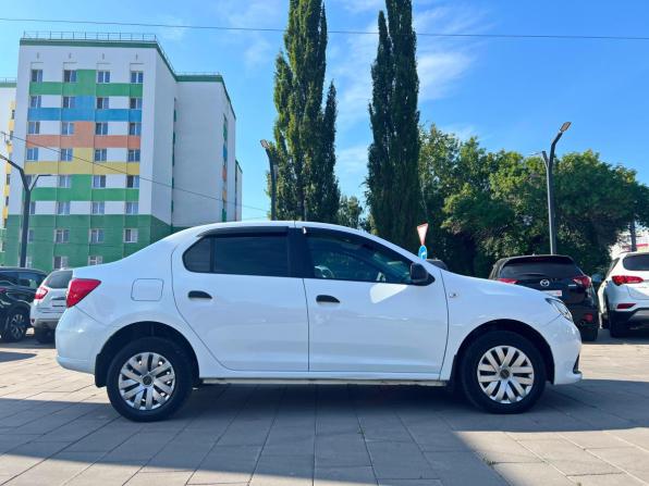 Renault Logan II с пробегом 2015 года, цена 685 400 рублей, 140282 км, седан, Автокод Объявления