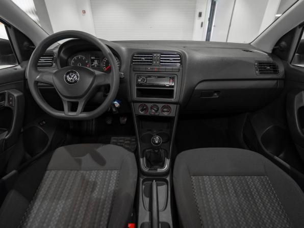 Volkswagen Polo V Рестайлинг с пробегом 2017 года, цена 1 140 000 рублей, 84934 км, седан, Автокод Объявления