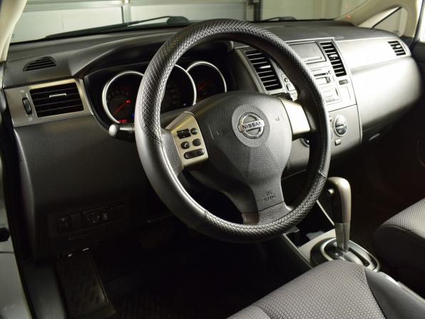 Nissan Tiida I с пробегом 2008 года, цена 799 995 рублей, 196721 км, хэтчбек, Автокод Объявления