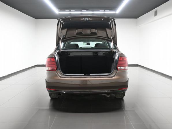 Volkswagen Polo V Рестайлинг с пробегом 2020 года, цена 1 245 000 рублей, 149288 км, седан, Автокод Объявления