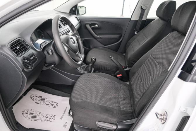 Volkswagen Polo V Рестайлинг с пробегом 2018 года, цена 769 000 рублей, 301868 км, седан, Автокод Объявления