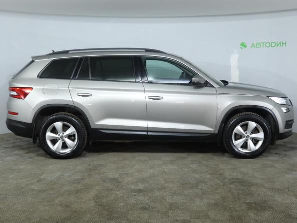 Skoda Kodiaq I с пробегом 2019 года, цена 2 799 000 рублей, 98721 км, внедорожник, Автокод Объявления