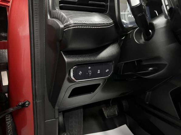Haval Jolion I с пробегом 2023 года, цена 1 885 000 рублей, 57930 км, внедорожник, Автокод Объявления