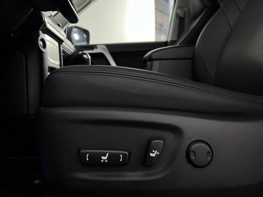 Toyota Land Cruiser Prado 150 Series Рестайлинг 3 Ростов-на-Дону  - изображение 19