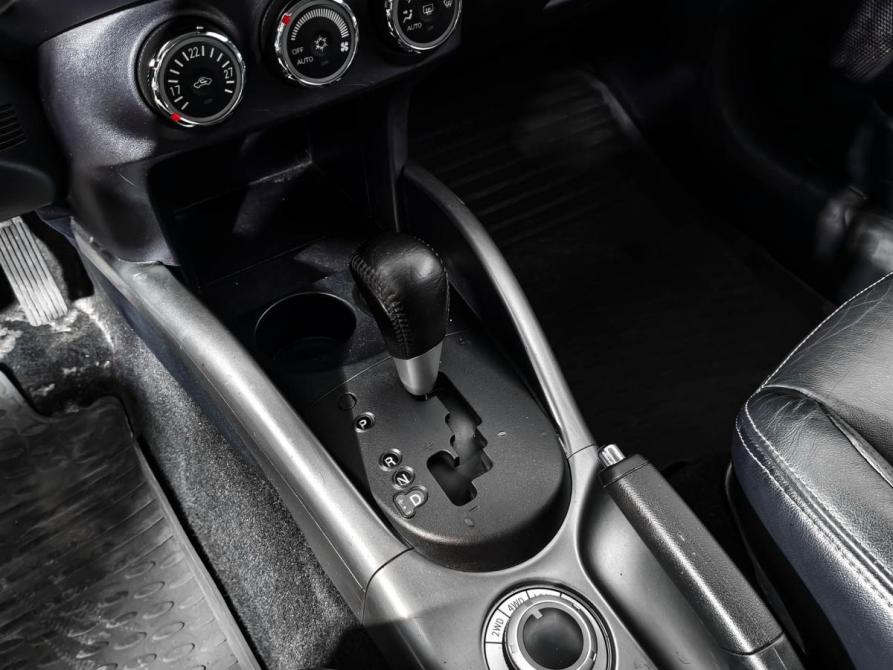 Mitsubishi Outlander II Рестайлинг Санкт-Петербург  - изображение 11