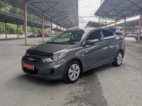 Hyundai Solaris I с пробегом 2012 года, цена 648 900 рублей, 204000 км, седан, Автокод Объявления