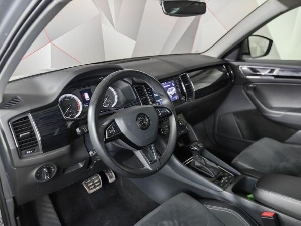 Skoda Kodiaq I с пробегом 2018 года, цена 2 599 000 рублей, 78137 км, внедорожник, Автокод Объявления
