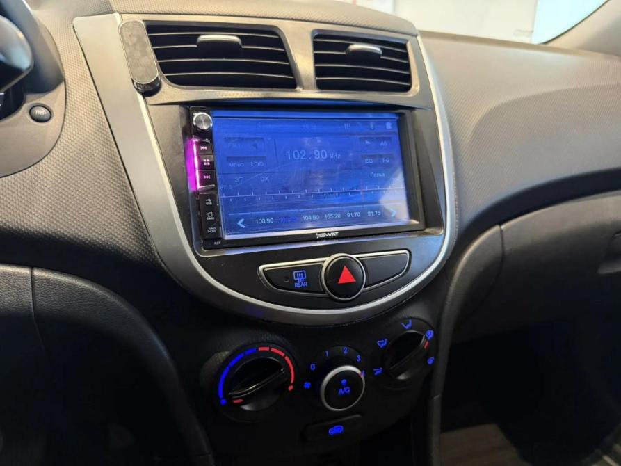 Hyundai Solaris I Калининград  - изображение 11