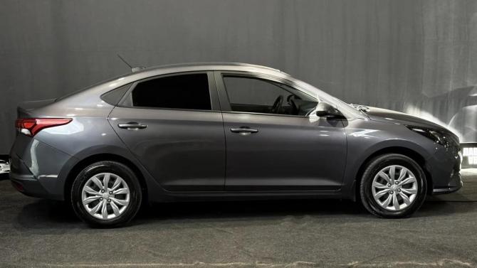 Hyundai Solaris II Рестайлинг с пробегом 2021 года, цена 1 600 000 рублей, 79667 км, седан, Автокод Объявления