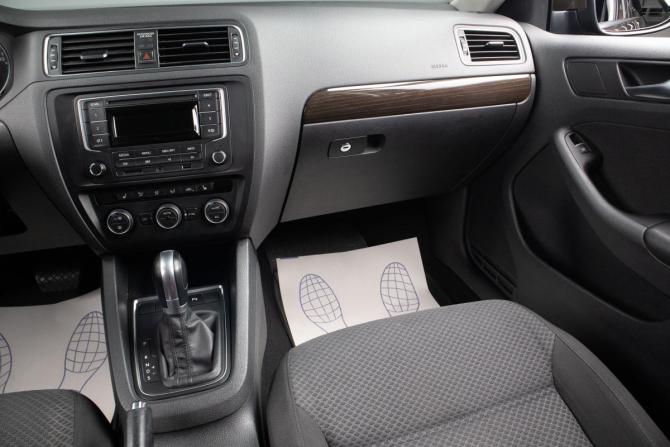 Volkswagen Jetta VI Рестайлинг с пробегом 2015 года, цена 1 499 000 рублей, 143896 км, седан, Автокод Объявления