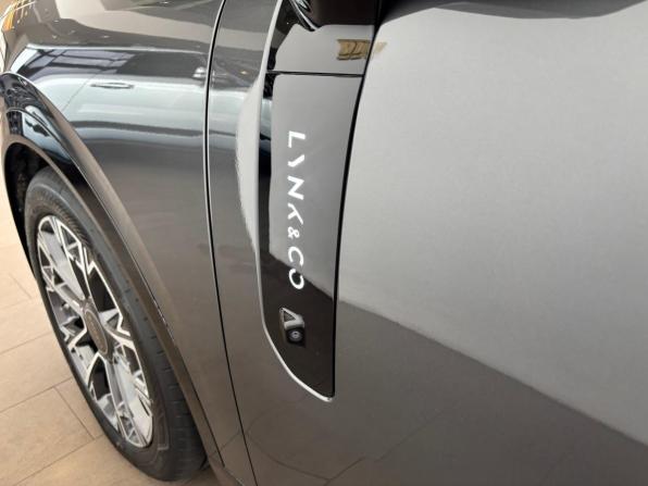 Lynk &amp; Co 900 с пробегом 2026 года, цена 8 350 000 рублей, 45 км, внедорожник, Автокод Объявления