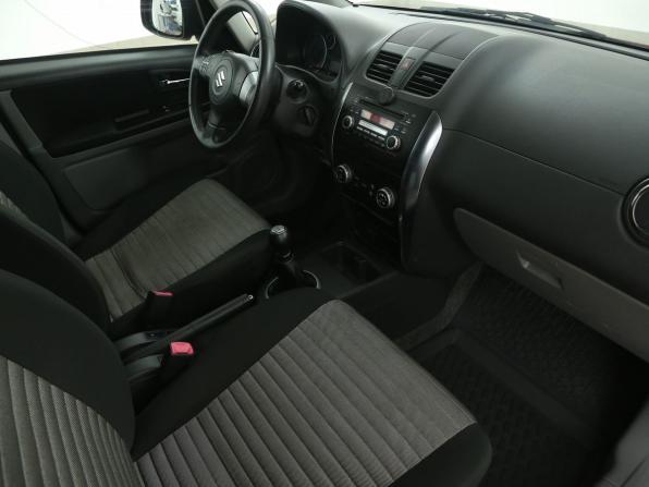 Suzuki SX4 I (Classic) Рестайлинг с пробегом 2010 года, цена 574 000 рублей, 269044 км, хэтчбек, Автокод Объявления