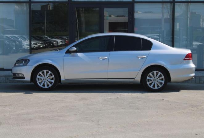 Volkswagen Passat B7 с пробегом 2011 года, цена 970 000 рублей, 251456 км, седан, Автокод Объявления