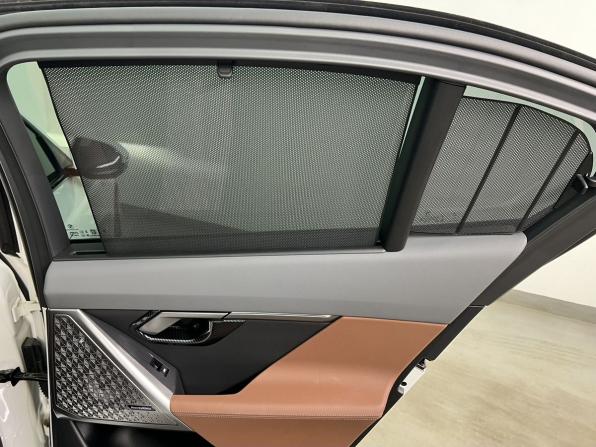 BMW 5 серии VIII (G60/G61/G68) с пробегом 2024 года, цена 8 250 000 рублей, 19463 км, седан, Автокод Объявления