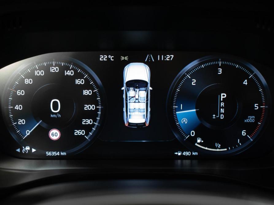Volvo XC60 II Москва  - изображение 12