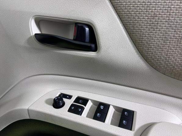 Toyota Sienta II с пробегом 2018 года, цена 1 110 000 рублей, 146967 км, минивэн, Автокод Объявления