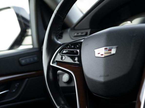 Cadillac Escalade IV с пробегом 2017 года, цена 4 899 000 рублей, 116287 км, внедорожник, Автокод Объявления