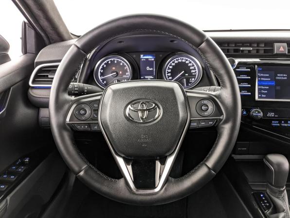 Toyota Camry VIII (XV70) с пробегом 2020 года, цена 2 600 000 рублей, 105897 км, седан, Автокод Объявления