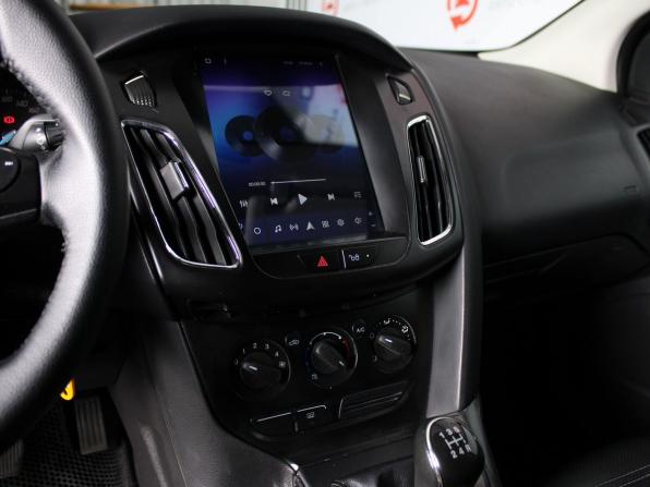 Ford Focus III с пробегом 2011 года, цена 680 000 рублей, 223125 км, хэтчбек, Автокод Объявления