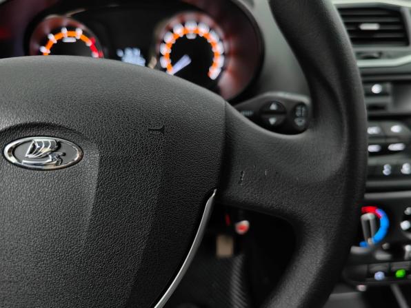 Lada (ВАЗ) Granta I Рестайлинг с пробегом 2024 года, цена 918 000 рублей, 23500 км, лифтбек, Автокод Объявления