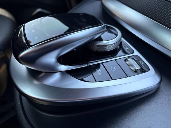 Mercedes-Benz V-Класс III (W447) с пробегом 2018 года, цена 3 999 900 рублей, 319000 км, минивэн, Автокод Объявления