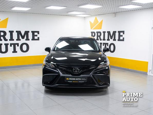 Toyota Camry VIII (XV70) Рестайлинг с пробегом 2021 года, цена 3 999 000 рублей, 13700 км, седан, Автокод Объявления