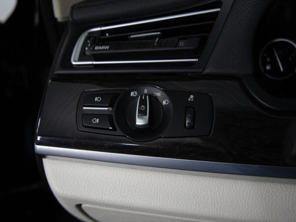 BMW 7 серии V (F01/F02/F04) Рестайлинг с пробегом 2012 года, цена 2 500 000 рублей, 192960 км, седан, Автокод Объявления