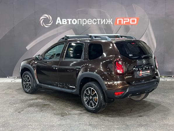 Renault Duster I Рестайлинг с пробегом 2017 года, цена 1 094 000 рублей, 135545 км, внедорожник, Автокод Объявления