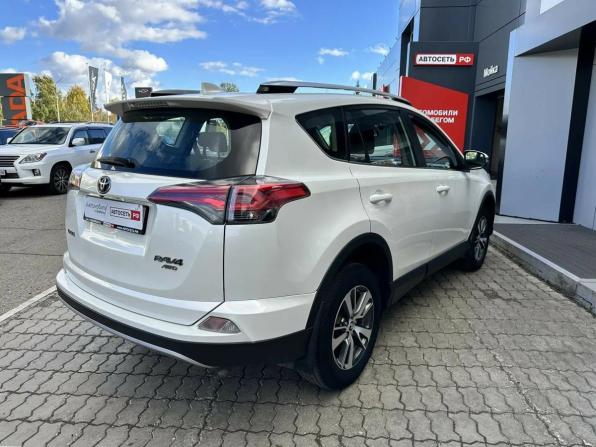 Toyota RAV4 IV (XA40) Рестайлинг с пробегом 2017 года, цена 2 125 218 рублей, 218659 км, внедорожник, Автокод Объявления