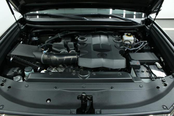 Toyota Land Cruiser Prado 150 Series Рестайлинг 3 с пробегом 2022 года, цена 6 656 000 рублей, 110900 км, внедорожник, Автокод Объявления