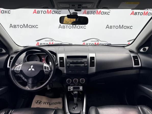 Mitsubishi Outlander II с пробегом 2007 года, цена 1 080 000 рублей, 301900 км, внедорожник, Автокод Объявления