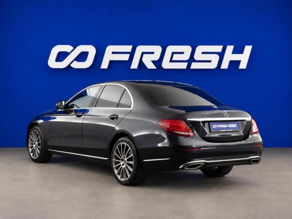 Mercedes-Benz E-Класс V (W213 S213 C238) с пробегом 2017 года, цена 3 150 055 рублей, 129156 км, седан, Автокод Объявления