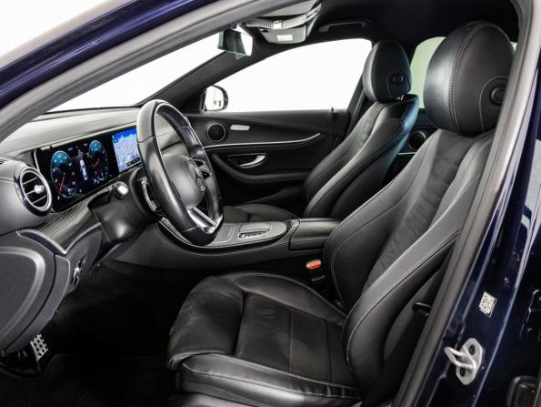 Mercedes-Benz E-Класс V (W213 S213 C238) Рестайлинг с пробегом 2020 года, цена 3 899 000 рублей, 55750 км, седан, Автокод Объявления