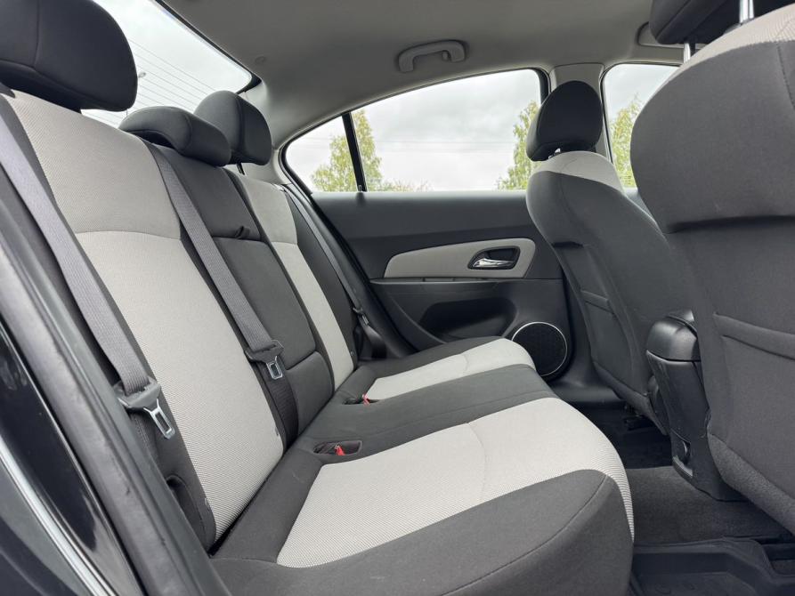 Chevrolet Cruze I Рестайлинг Ижевск  - изображение 9
