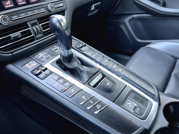 Porsche Macan I Рестайлинг с пробегом 2019 года, цена 4 980 000 рублей, 88287 км, внедорожник, Автокод Объявления