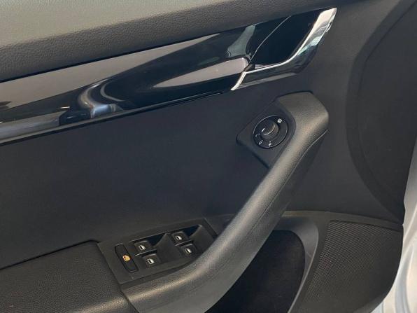 Skoda Octavia III (A7) с пробегом 2015 года, цена 1 267 000 рублей, 161221 км, лифтбек, Автокод Объявления