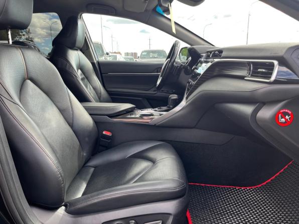 Toyota Camry VIII (XV70) с пробегом 2018 года, цена 2 230 000 рублей, 233000 км, седан, Автокод Объявления