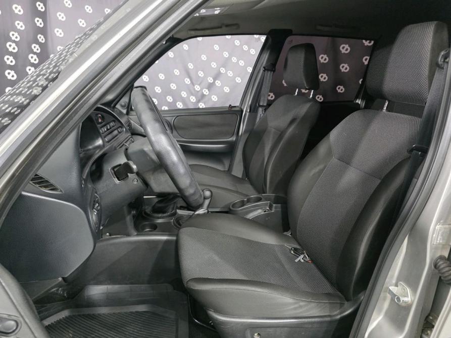 Chevrolet Niva I Рестайлинг Новосибирск  - изображение 12