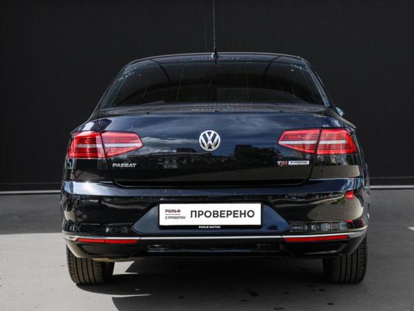 Volkswagen Passat B8 с пробегом 2015 года, цена 1 599 000 рублей, 174617 км, седан, Автокод Объявления