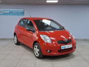 Toyota Yaris II Москва  - изображение 22