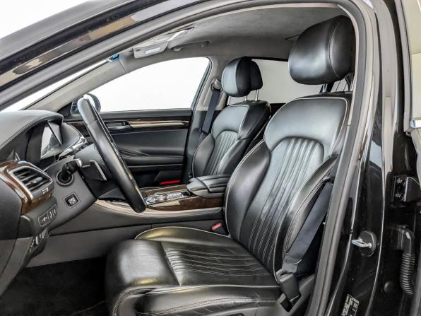 Genesis G90 I с пробегом 2018 года, цена 3 270 000 рублей, 101888 км, седан, Автокод Объявления