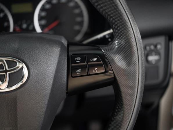 Toyota Wish II Рестайлинг с пробегом 2013 года, цена 1 300 000 рублей, 144603 км, минивэн, Автокод Объявления