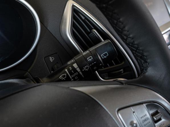 Hyundai ix35 I с пробегом 2012 года, цена 1 320 000 рублей, 118360 км, внедорожник, Автокод Объявления